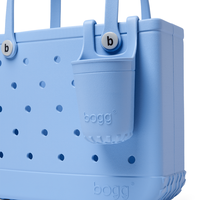BEVY01_CAR01_F_95dc7468-fe1b-40b0-9816-d178285adabc.png