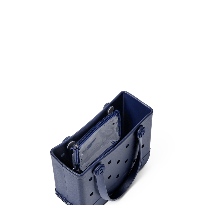 BITTY02_AZU01_C_8d3d494c-25bc-4546-998b-a670498ff112.png